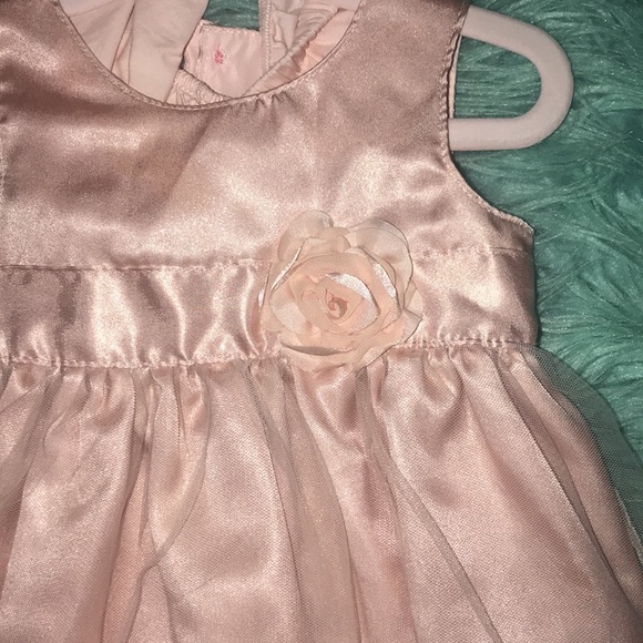 Cater’s | 3 M | Rose Gold Dress - Picture 2 of 7